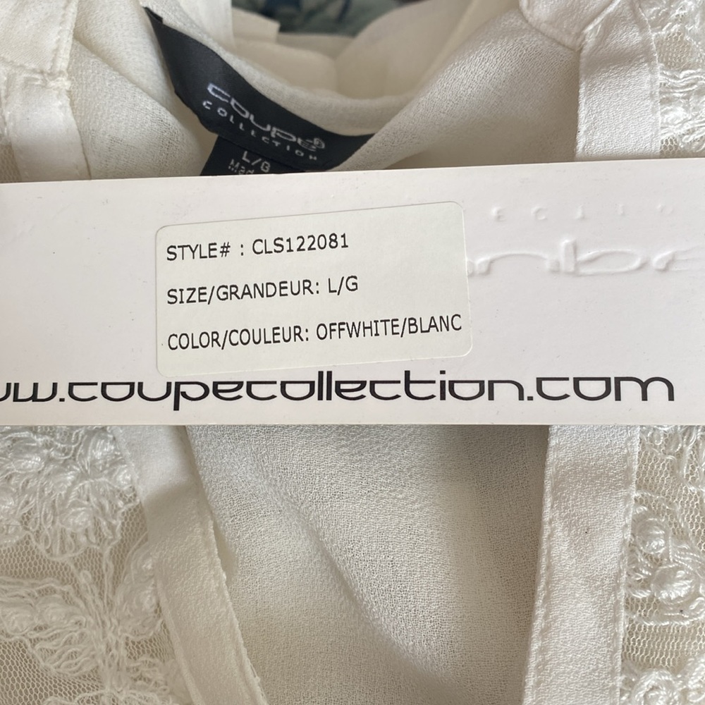 Cute white blouse - Picture 4 of 4